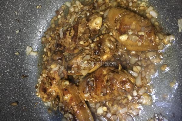 蒜香鸡中翅的做法图解7