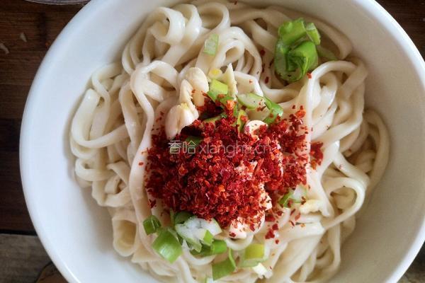 酸菜红烧肉干拌面的做法图解14