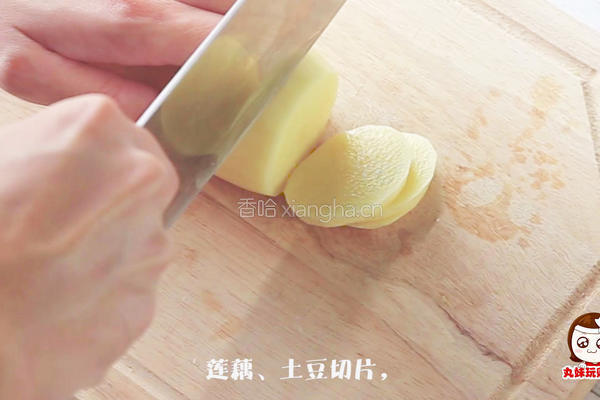 下饭神器，快手麻辣干锅！的做法图解1