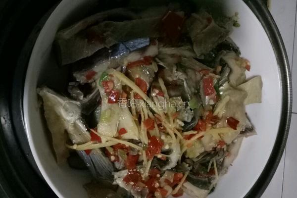 咸鱼蒸茄子的做法图解11