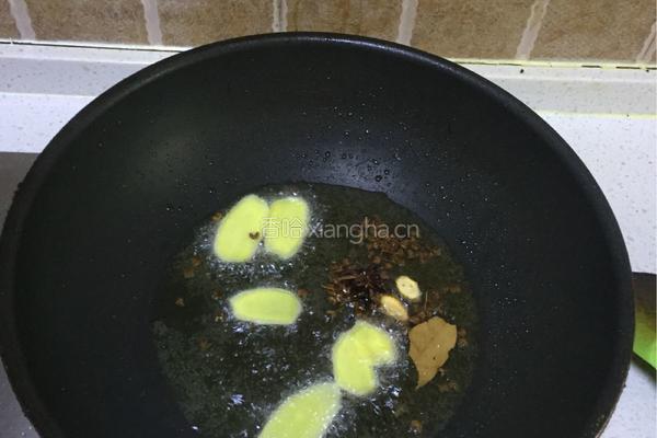辣椒炒生排骨的做法图解5