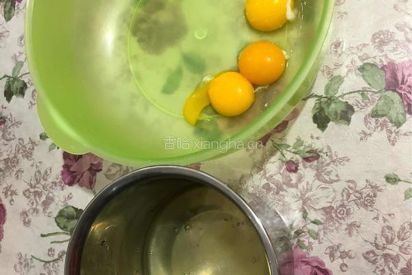 香酥鸡蛋小饼干的做法图解1