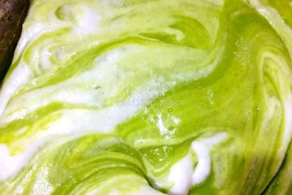 抹茶戚风蛋糕八寸的做法图解11