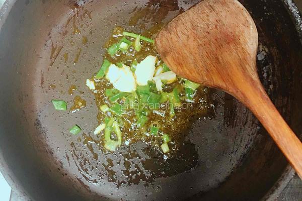 番茄炖豆腐的做法图解2