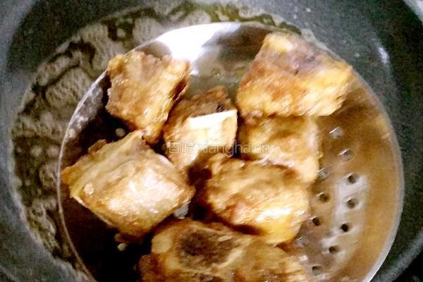 椒盐排骨的做法图解8