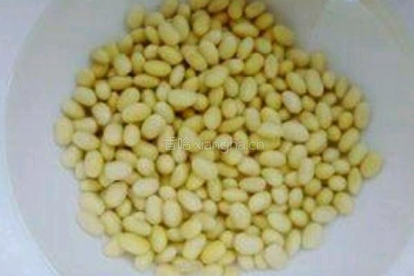 豆香水果汤圆的做法图解1