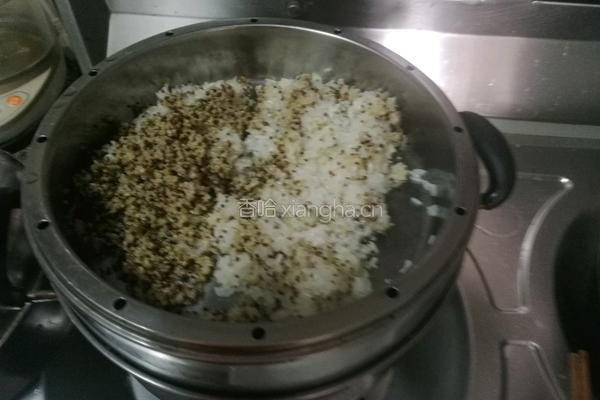 黎麦炒糯米饭的做法图解3