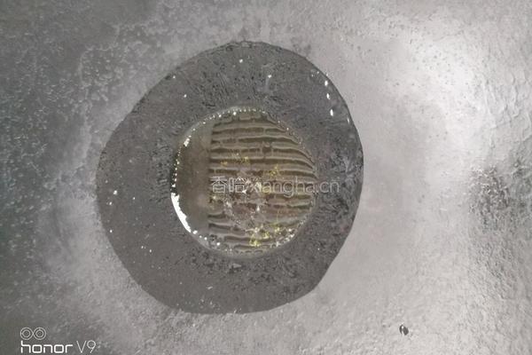蒜香卤鸡翅尖的做法图解5