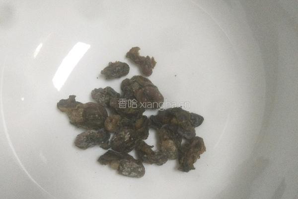 闽南炒湖头米粉的做法图解1