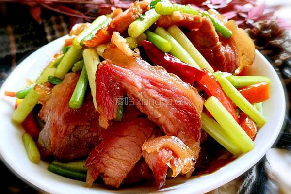 蒜薹炒腊肉的做法图解8
