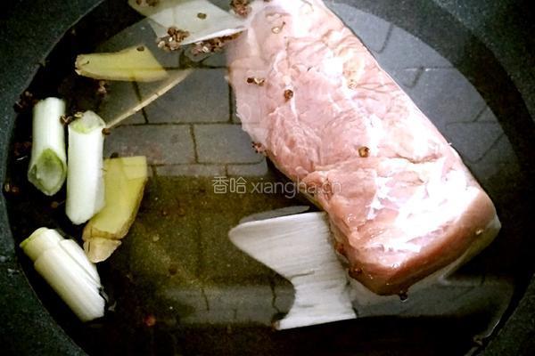 蒜泥白肉的做法图解2