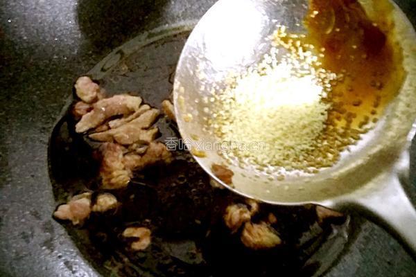 肉丝大拉皮的做法图解10