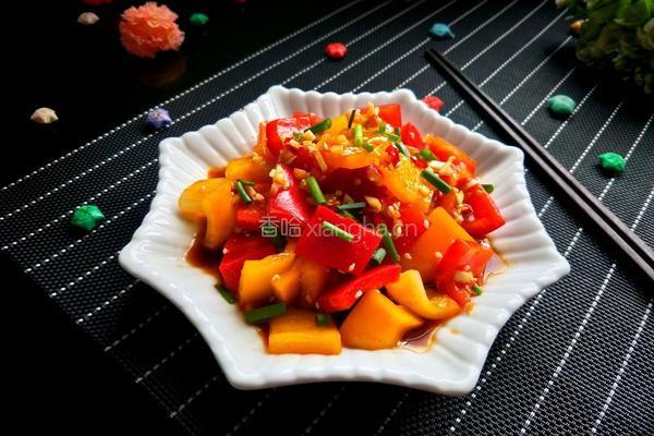 缤纷彩椒的做法图解1