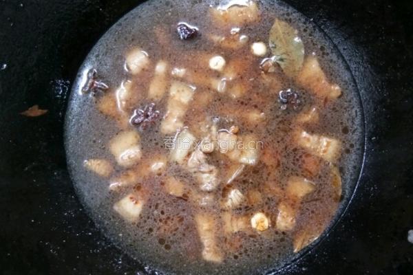 山楂红烧肉的做法图解5