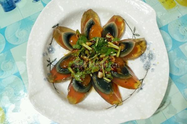 凉拌皮蛋的做法图解4