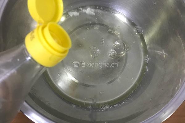 草莓酱蛋糕卷的做法图解6
