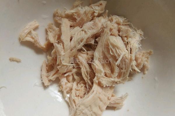 凉拌鸡胸肉的做法图解2