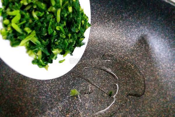 马兰头豆腐羹的做法图解3