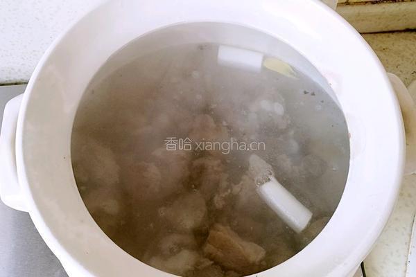 排骨山药汤的做法图解7