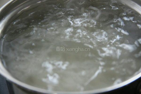 一碗香辣诱人的螺蛳粉的做法图解6