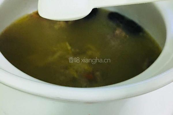桂圆鱼胶排骨汤的做法图解6