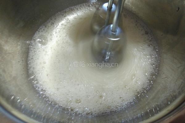乳酪戚风蛋糕的做法图解5