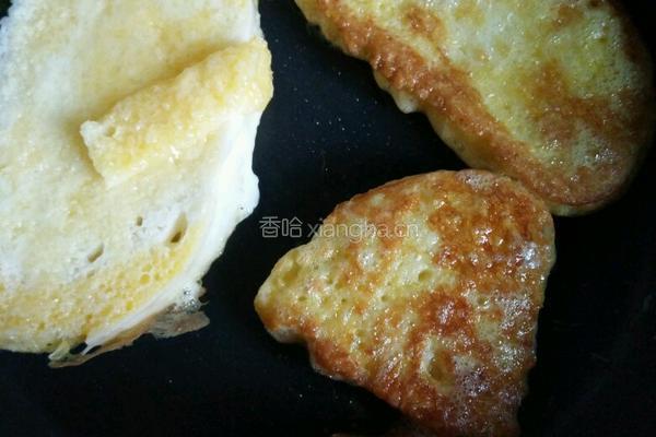 香煎鸡蛋馒头片的做法图解7