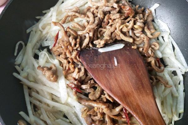 萝卜丝炒牛肉的做法图解12