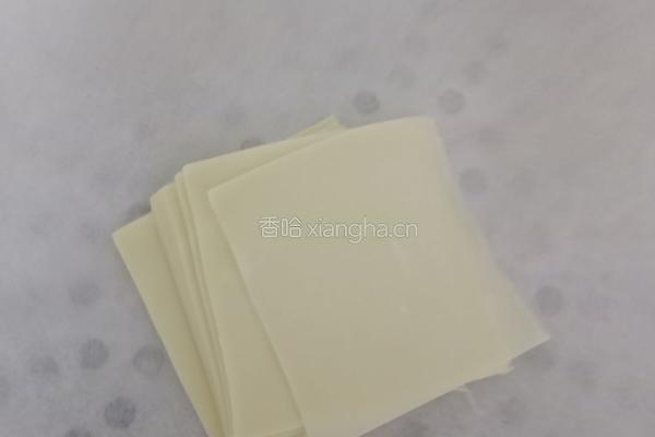 元宝馄炖的做法图解1