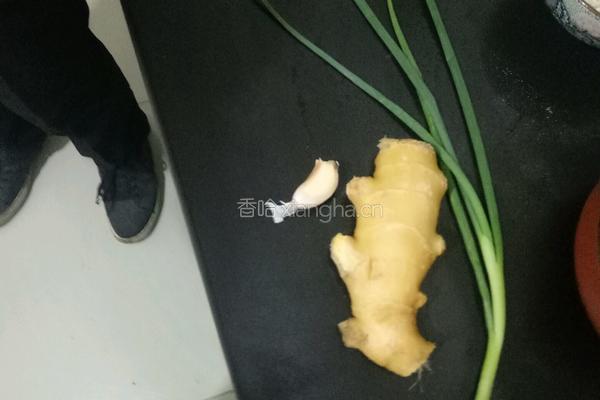 可乐鸡翅的做法图解1