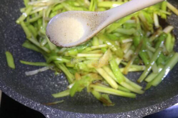 补肾健胃~红油烧烤味孜然韭黄的做法图解6