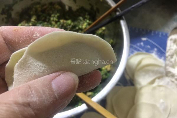 猪肉韭菜馅饺子的做法图解14