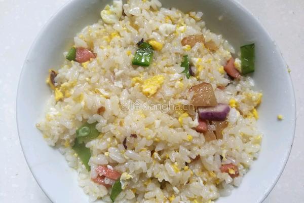 荷兰豆火腿蛋炒饭的做法图解10