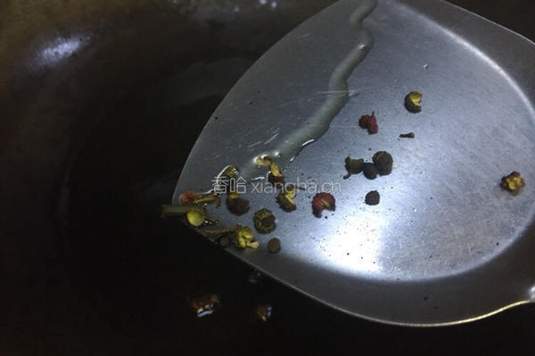 彩豆菜椒鸡肉丝的做法图解6