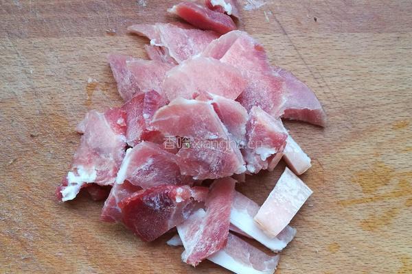 猪肉烧土豆片的做法图解2