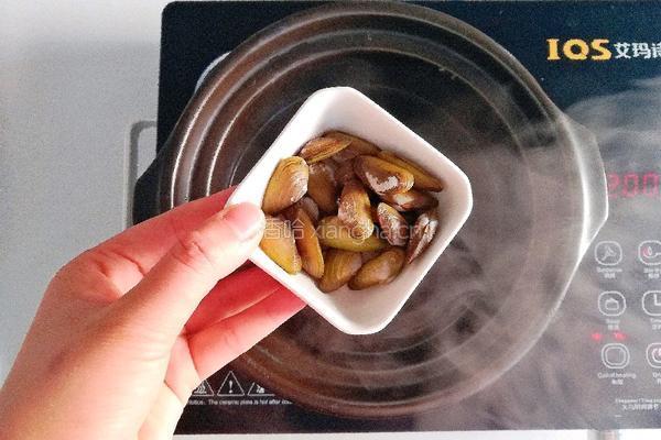 补锌贝类鲜味粥的做法图解4