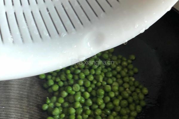 扇贝豌豆仁儿的做法图解4