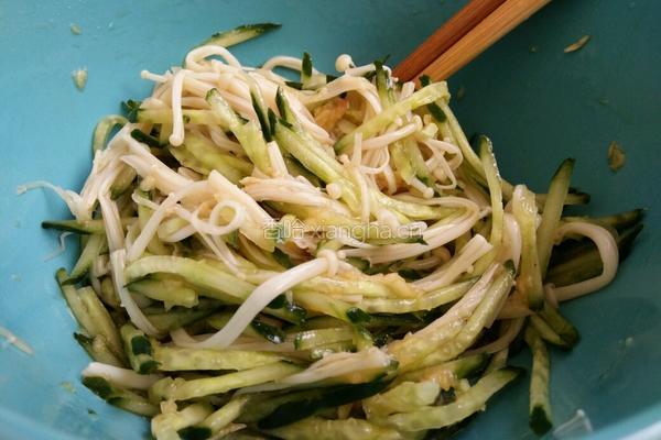 香辣金针菇的做法图解10