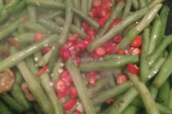 瘦肉炒豆角的做法图解7