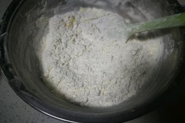 酸奶梨子小纸杯蛋糕的做法图解5
