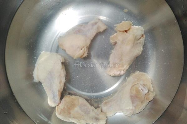 麻辣鸡腿的做法图解1