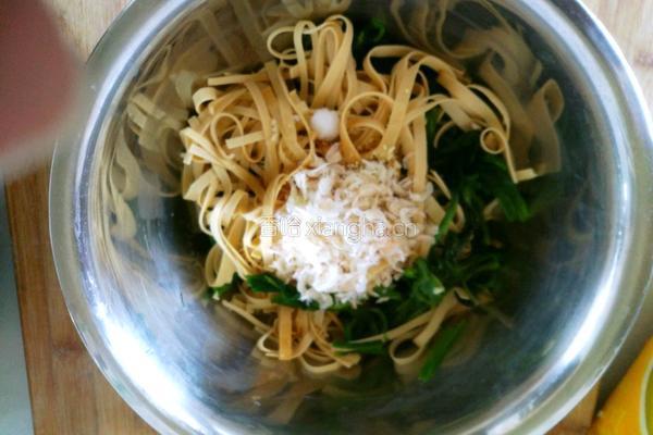 菠菜拌豆皮的做法图解14