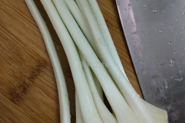 荞头炒腊肠的做法图解2