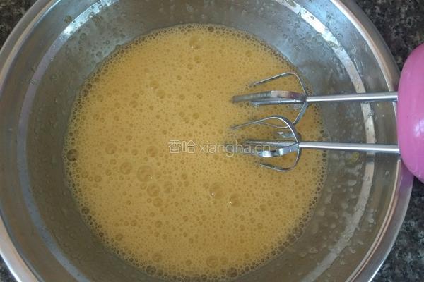 纸杯小蛋糕的做法图解5