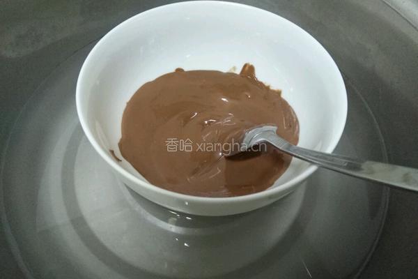 巧克力海绵小蛋糕的做法图解4