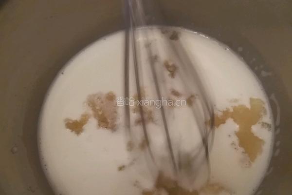  抹茶渐变慕斯的做法图解2