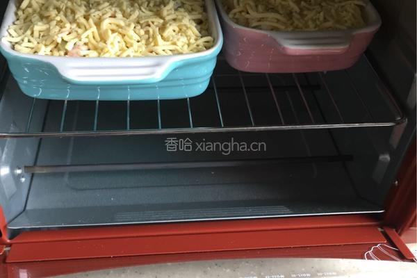 牛肉虾仁焗饭的做法图解11
