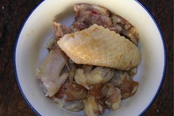 啤酒鸡的做法图解1