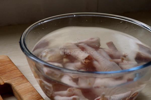 麻辣鸡爪的做法图解2