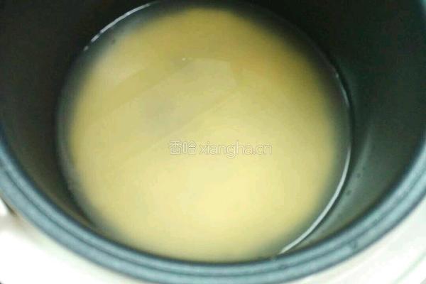 小米瘦肉鸡蛋饭的做法图解3